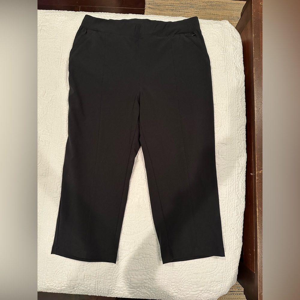 Columbia cropped pants